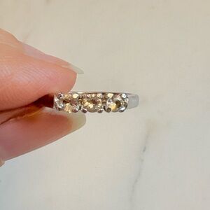 Avon 2004 Sterling Silver 3-Stone CZ Ring Size 7 | Low Profile | NIB 217